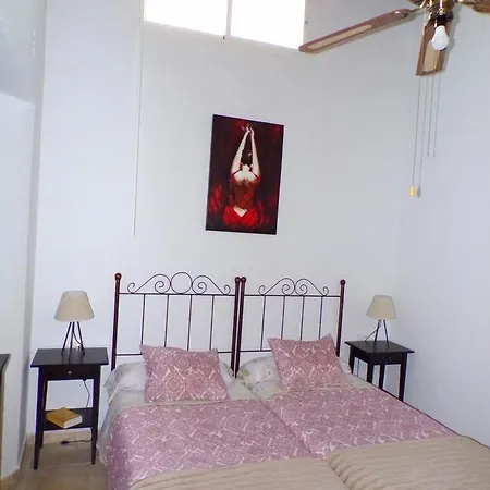Casa Pepa- Vistas A Historica Y Centrica Plaza 호텔 *